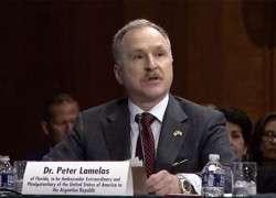 Peter Lamelas en el Senado estadounidense
